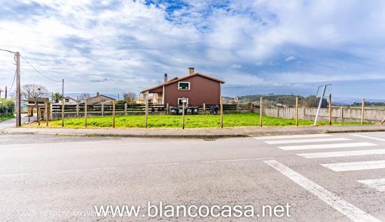  SOLAR en VENTA en Lugar de San Cristovo - Golmar (A LARACHA) - A CORUÑA 