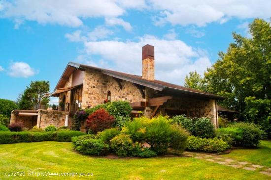 EXCLUSIVA VILLA EN CANTABRIA EN CLAVE CONTEMPORANEA - CANTABRIA