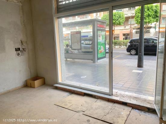 Alquiler de Local comercial en Avenida Peris y Valero 160 – Valencia - VALENCIA