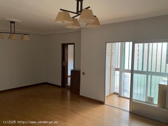 DUPLEX en Puente de Vallecas - Madrid - MADRID