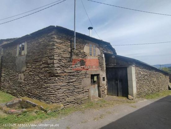  SE VENDE ENCANTADORA CASA DE PIEDRA PARA REHABILITAR EN GUNTIN - LUGO 