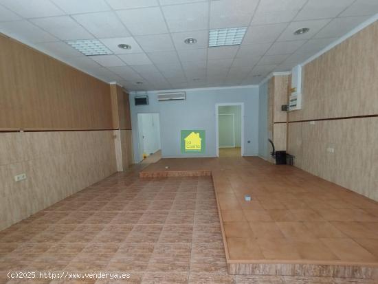  LA CASITA INMOBILIARIA ALQUILA LOCAL EN ZONA INDUSTRIA - ALBACETE 