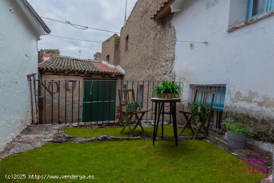  Casa independente en el  centro de Mallén - ZARAGOZA 