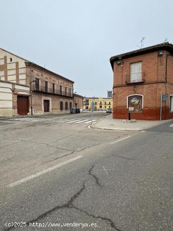 GRAN CASA EN CONSTRUCCION CON PRECIOSA BODEGA EN RUEDA (VALLADOLID) - VALLADOLID