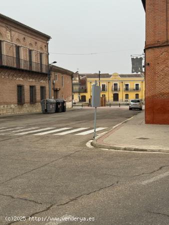 GRAN CASA EN CONSTRUCCION CON PRECIOSA BODEGA EN RUEDA (VALLADOLID) - VALLADOLID