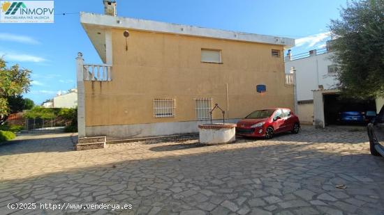 SE VENDE GRAN CHALET DE 4 HABITACIONES A LADO DEL PUEBLO! ZONA BOVERALS! - CASTELLON