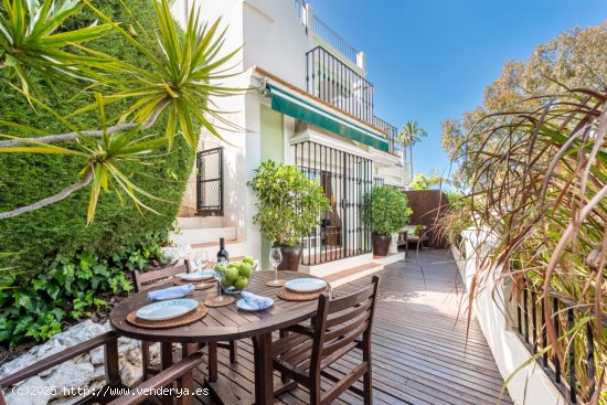  Casa en venta en Marbella (Málaga) 