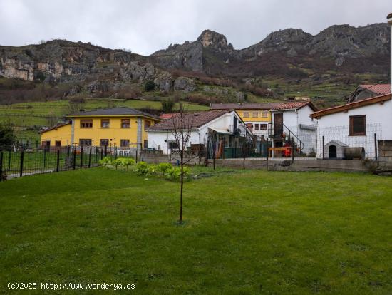 CASA EN PELUGANO, ALLER (ASTURIAS) CON ALMACÉN Y TERRAZA ACRISTALADA - ASTURIAS