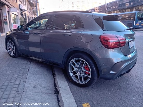 Mercedes GLA 45 AMG 4 MATIC - Barcelona