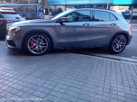 Mercedes GLA 45 AMG 4 MATIC - Barcelona