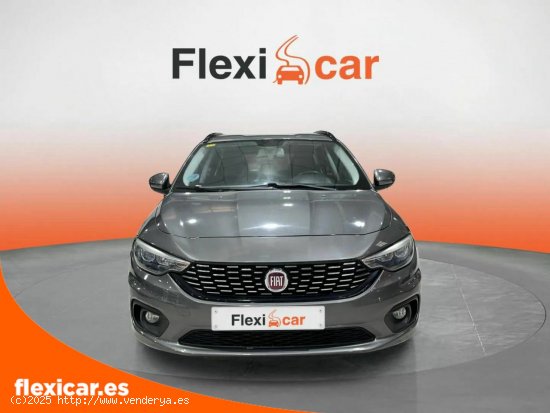 Fiat Tipo 1.4 16v Lounge 70kW (95CV) gasolina SW - Salamanca