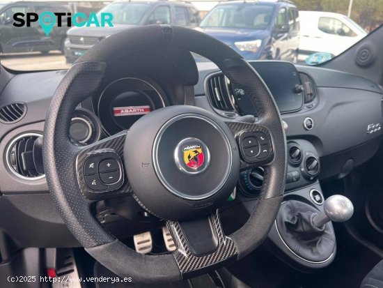 Abarth 500  695 1.4 16v TJet 132kW (180 CV) - - SANT FRUITOS DE BAGES