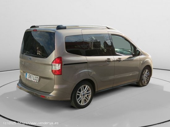 Ford Tourneo Courier Titanium - Galdakao