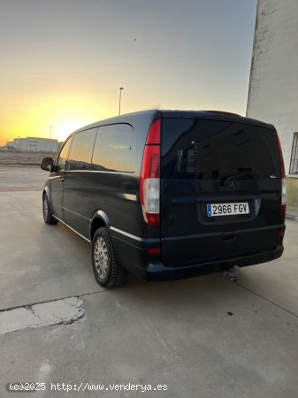 Mercedes Vito 115CDI larga de 2004 con 301.000 Km por 8.900 EUR. en Cadiz