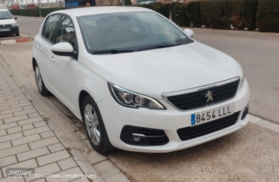  Peugeot 308 5P Allure BlueHDi 130 S&S EAT8 de 2021 con 140.000 Km por 12.200 EUR. en Albacete 