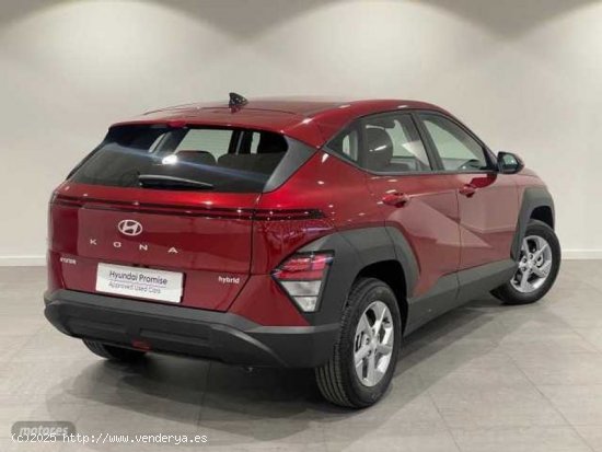 Hyundai Kona 1.6 GDI Maxx DT de 2024 con 12 Km por 30.500 EUR. en Barcelona