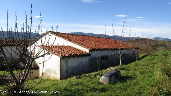 NAVE CON PARCELA - CANTABRIA