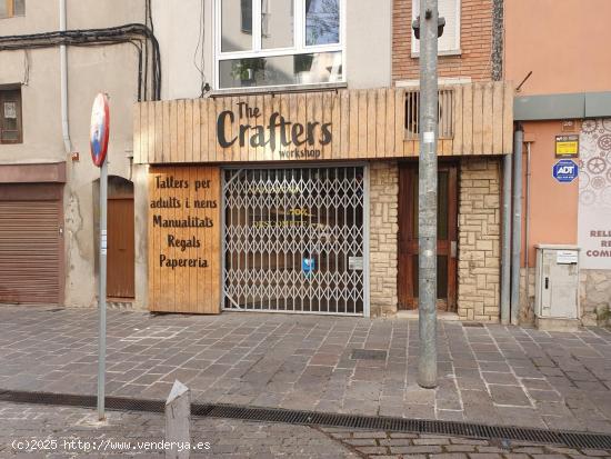  LOCAL COMERCIAL DE LLOGUER AL CENTRE D'IGUALADA - PLAÇA DE LA CREU - BARCELONA 