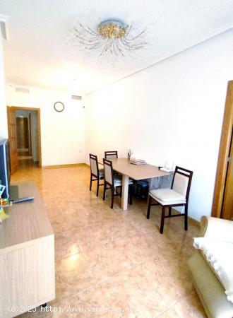 APARTAMENTO CON 3 DORM 2 BAÑOS CON GARAJE INCLUIDO. 95 M2 SUPERFICIE. PLAYA 1000 METROS. - ALICANTE