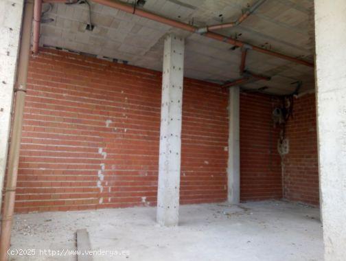  Venta. Local Comercial en Calpe - ALICANTE 