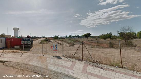 TERRENO EN SAN ANDRES DEL RABANEDO - LEON