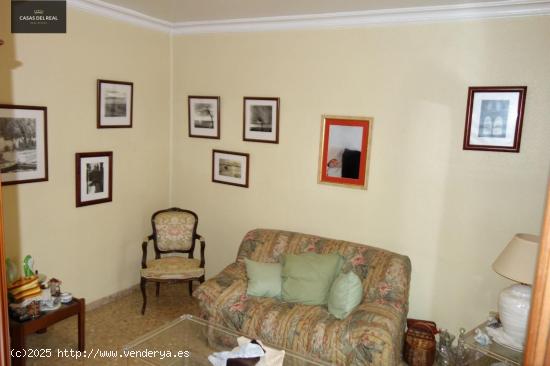  ¡OPORTUNIDAD! PISO EN VENTA EN TRES FORQUES - VALENCIA 