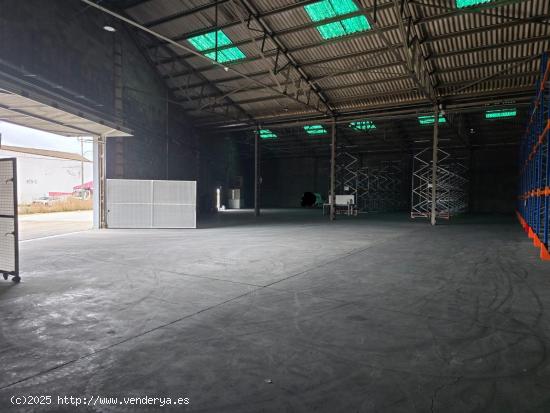 ¡Gran oportunidad! Nave industrial en alquiler en Reus - TARRAGONA