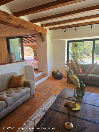 Finca en venta en Senija (Alicante)