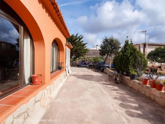 Finca en venta en Benissa (Alicante)