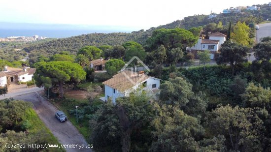 Parcela en venta en Castell-Platja d Aro (Girona)