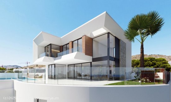 Villa en venta a estrenar en Finestrat (Alicante)