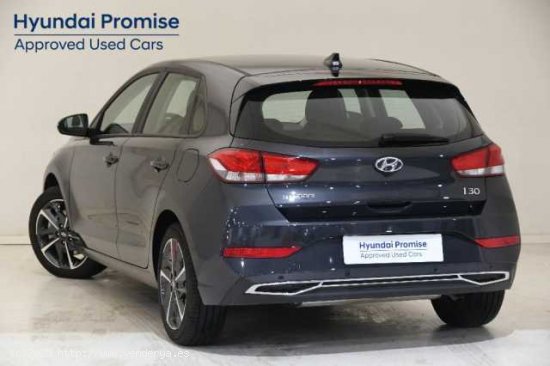 Hyundai i30 ( 1.5 DPI Klass SLX 110 )  - Erandio