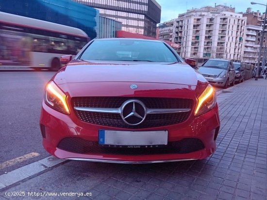 Mercedes Clase A 250 4MATIC URBAN - Barcelona