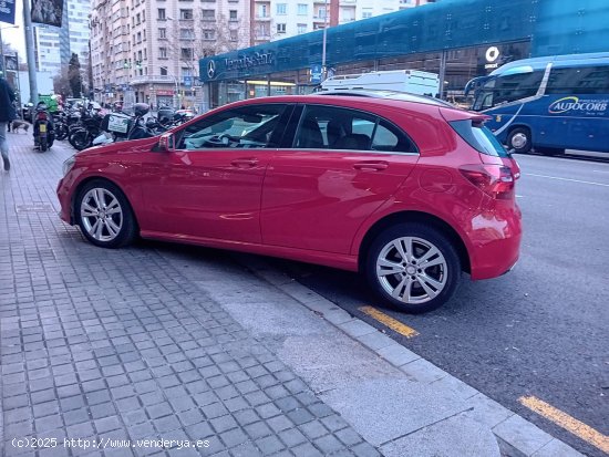 Mercedes Clase A 250 4MATIC URBAN - Barcelona