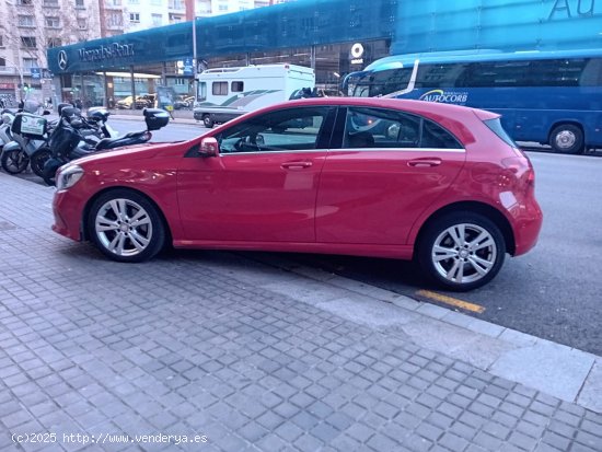 Mercedes Clase A 250 4MATIC URBAN - Barcelona