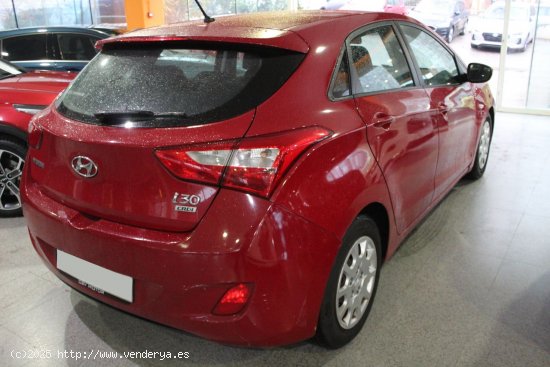 Hyundai i30 1.6 CRDi 110cv City - Terrassa