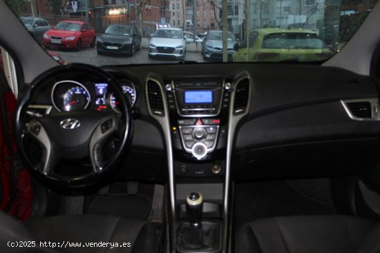 Hyundai i30 1.6 CRDi 110cv City - Terrassa