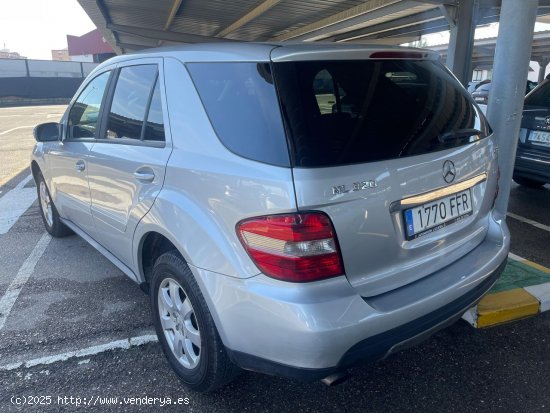 Mercedes Clase M ML 320 CDI - Bormujos