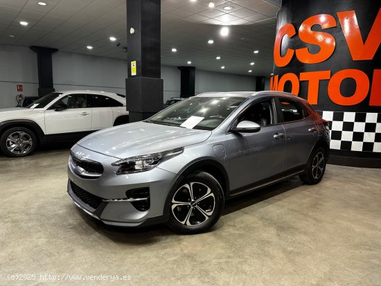 Kia XCeed 1.6 GDi PHEV 104kW (141CV) eMotion - Madrid