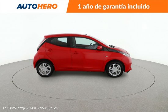 Toyota Aygo 1.0 X-Play - 