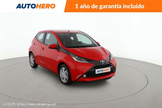 Toyota Aygo 1.0 X-Play - 