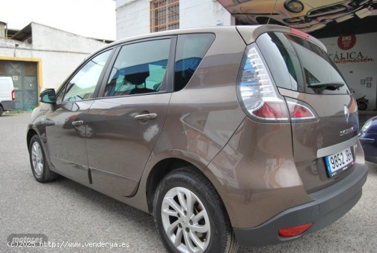 Renault Scenic 1.5 DCI ENERGY LIMITED de 2014 con 15.200 Km por 9.500 EUR. en Sevilla