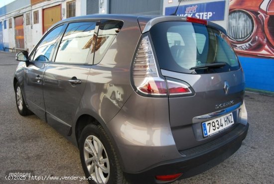 Renault Scenic 1.5 DCI ENERGY DYNAMIQUE de 2013 con 170.000 Km por 9.200 EUR. en Sevilla