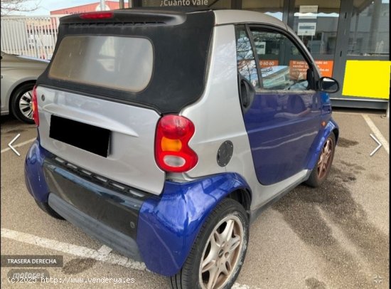 Smart Fortwo CABRIO TURBO PASSION de 2000 con 92.000 Km por 3.500 EUR. en Girona