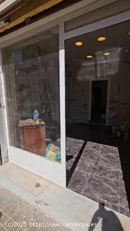 SE VENDE LOCAL EN MUY BUENA ZONA CON TODOS LOS SERVICIOS A MANO - ALICANTE