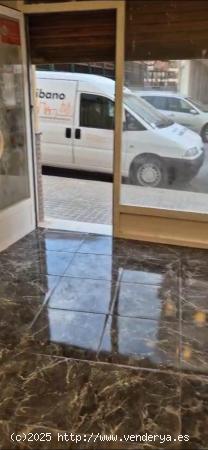 SE VENDE LOCAL EN MUY BUENA ZONA CON TODOS LOS SERVICIOS A MANO - ALICANTE