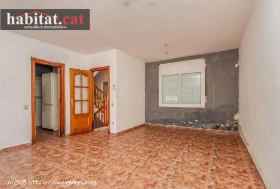 ¡¡ CASA EN CANYELLES - ZONA CALIFORNIAS !! - BARCELONA