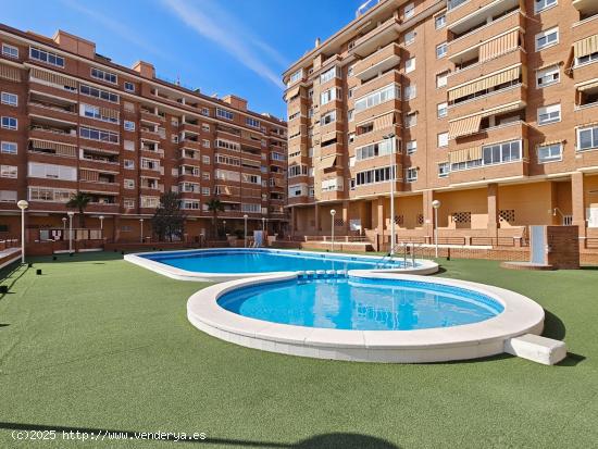  🏡 ¡Fantástico piso en venta en Urbanización junto al Parque Lo Torrent! 🌳✨ - ALICANTE 