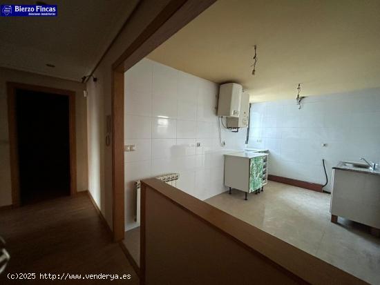 VENTA DE APARTAMENTO EN ZONA DE FUENTESNUEVAS - LEON