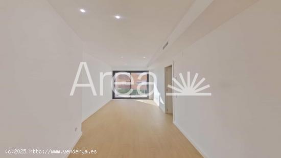 Bonito piso en residencial con piscina - BARCELONA